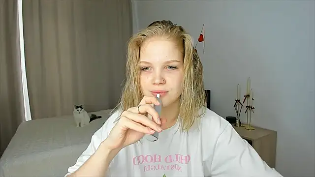 Xloe Queen online show from 22, 2, 2026