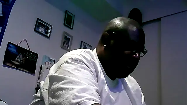 GOODCHOCOLATEDICK online show from 12, 12, 2024