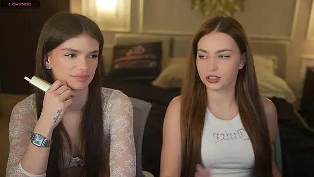 Maggie tenderness online show from 15, 4, 2026