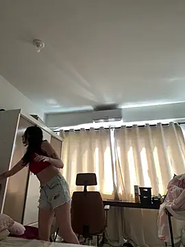 Morguisssz online show from 10, 4, 2026