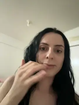 Morguisssz online show from 9, 3, 2026