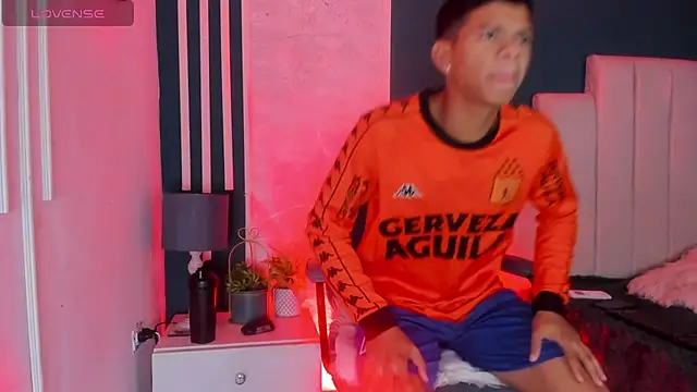 Jeffry wolvess online show from 3, 3, 2025