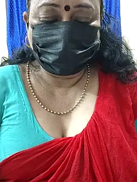 Snapshot of rekha_naier chatting on 7, 10, 2025 rekha naier online show from 7, 10, 2025