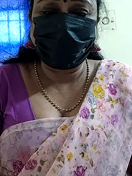 Snapshot of rekha_naier chatting on 14, 11, 2025 rekha naier online show from 14, 11, 2025