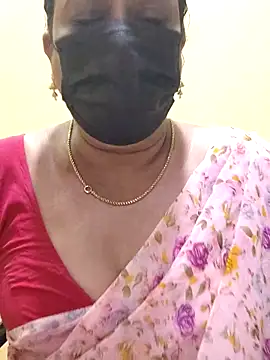 Snapshot of rekha_naier chatting on 17, 3, 2025 rekha naier online show from 17, 3, 2025