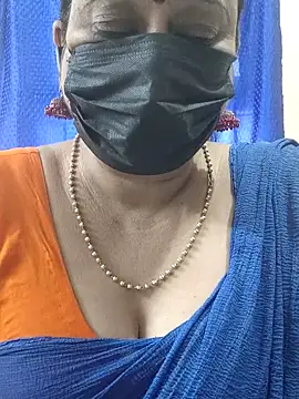 Snapshot of rekha_naier chatting on 26, 10, 2025 rekha naier online show from 26, 10, 2025