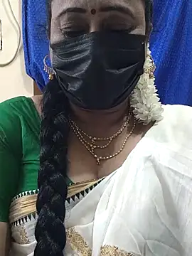 Snapshot of rekha_naier chatting on 10, 3, 2026 rekha naier online show from 10, 3, 2026