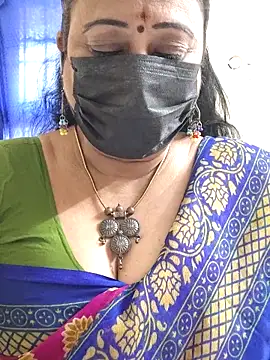 Snapshot of rekha_naier chatting on 17, 11, 2025 rekha naier online show from 17, 11, 2025