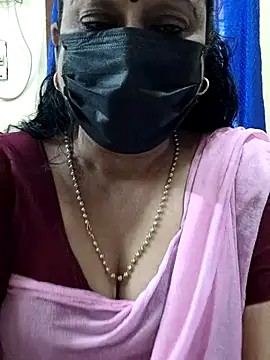 Snapshot of rekha_naier chatting on 21, 11, 2025 rekha naier online show from 21, 11, 2025