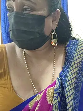 Snapshot of rekha_naier chatting on 17, 9, 2025 rekha naier online show from 17, 9, 2025