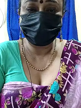 Snapshot of rekha_naier chatting on 24, 11, 2025 rekha naier online show from 24, 11, 2025