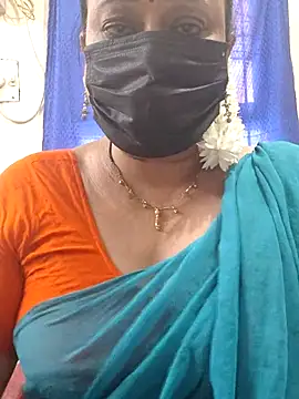Snapshot of rekha_naier chatting on 15, 7, 2026 rekha naier online show from 15, 7, 2026