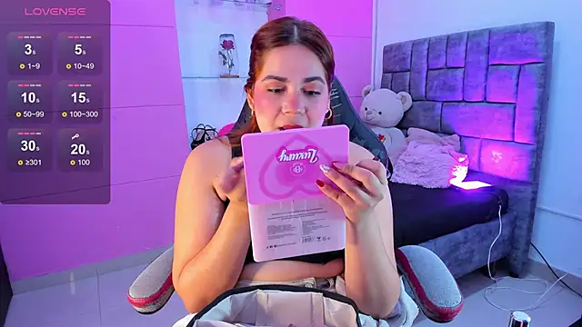 jisoo   online show from 2, 10, 2025