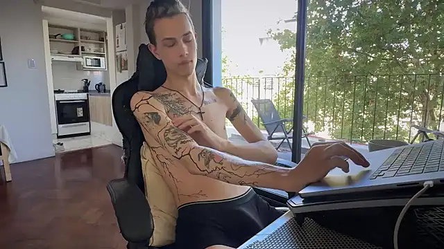 Den BlueXx online show from 12, 3, 2026