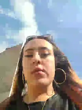 Snapshot of SarahXRusso chatting on 10, 3, 2025 SarahXRusso online show from 10, 3, 2025