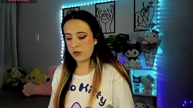 Snapshot of SarahXRusso chatting on 31, 3, 2026 SarahXRusso online show from 31, 3, 2026