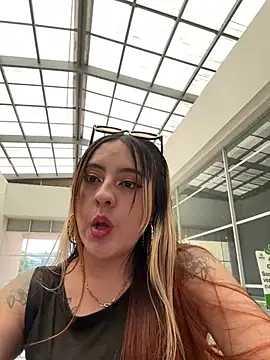 Snapshot of SarahXRusso chatting on 26, 1, 2025 SarahXRusso online show from 26, 1, 2025