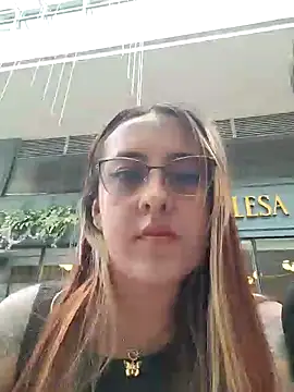 Snapshot of SarahXRusso chatting on 13, 12, 2024 SarahXRusso online show from 13, 12, 2024