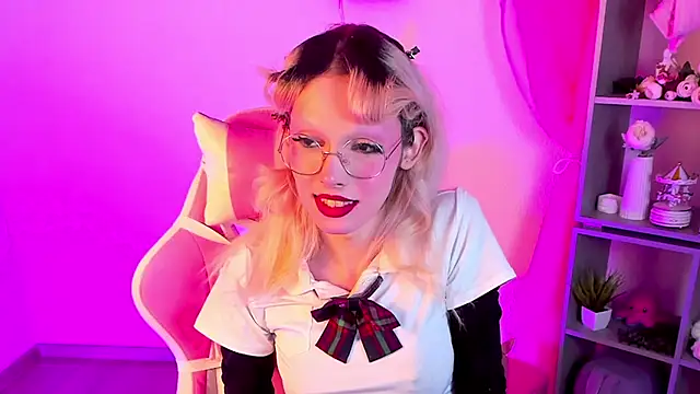 PamelamyDreamys online show from 20, 3, 2025