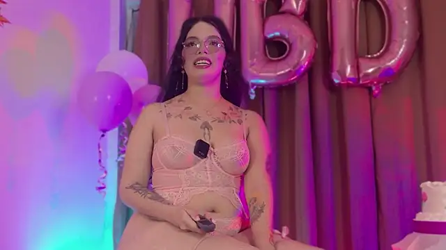 Little maeve online show from 14, 11, 2025