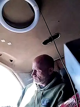 Snapshot of DatingProfile_USA_43_str8 chatting on 14, 1, 2025 DatingProfile USA 43 str8 online show from 14, 1, 2025