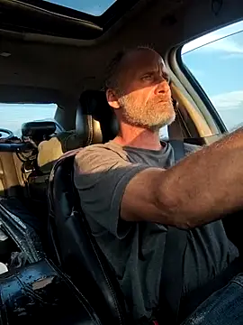 Snapshot of DatingProfile_USA_43_str8 chatting on 11, 9, 2025 DatingProfile USA 43 str8 online show from 11, 9, 2025