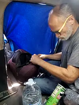 Snapshot of DatingProfile_USA_43_str8 chatting on 14, 2, 2025 DatingProfile USA 43 str8 online show from 14, 2, 2025