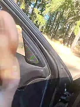 Snapshot of DatingProfile_USA_43_str8 chatting on 24, 9, 2025 DatingProfile USA 43 str8 online show from 24, 9, 2025