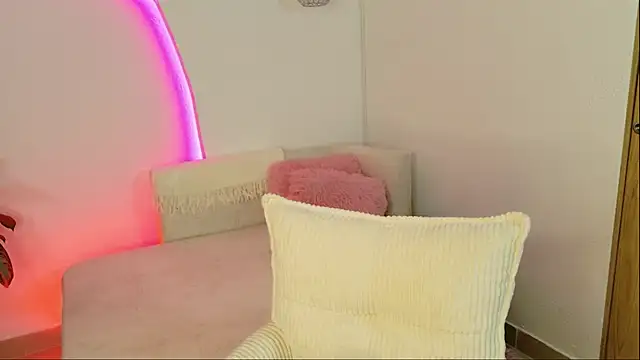 AllissonJames online show from 8, 5, 2026