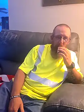 Huskers2020 online show from 8, 9, 2025