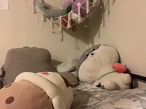 BigKittyRaven online show from 28, 12, 2024