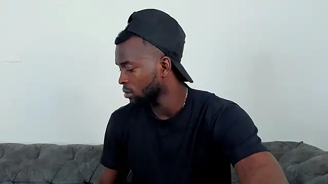 Snapshot of Dylan_Taylor chatting on 13, 10, 2025 Dylan Taylor online show from 13, 10, 2025