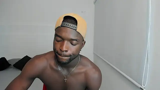 Snapshot of Dylan_Taylor chatting on 18, 3, 2025 Dylan Taylor online show from 18, 3, 2025