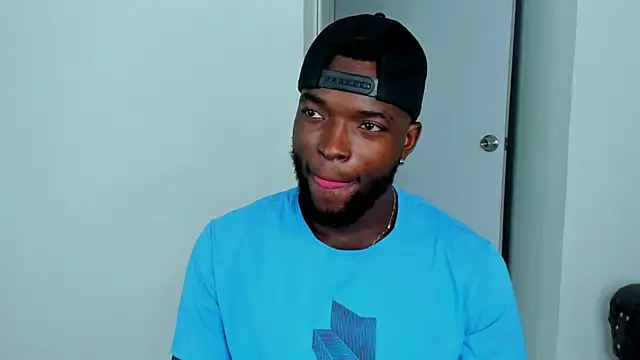 Snapshot of Dylan_Taylor chatting on 22, 9, 2025 Dylan Taylor online show from 22, 9, 2025