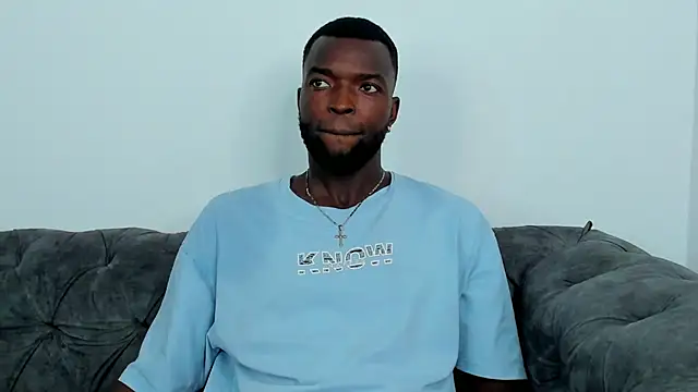 Snapshot of Dylan_Taylor chatting on 18, 9, 2025 Dylan Taylor online show from 18, 9, 2025