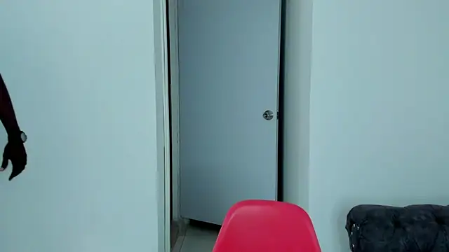 Snapshot of Dylan_Taylor chatting on 29, 9, 2025 Dylan Taylor online show from 29, 9, 2025