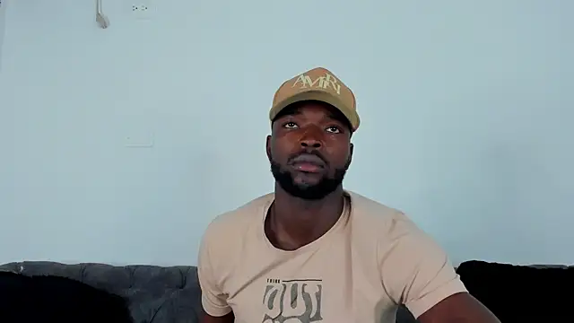 Snapshot of Dylan_Taylor chatting on 24, 10, 2025 Dylan Taylor online show from 24, 10, 2025