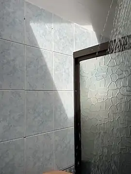 ellie mcdonald online show from 14, 9, 2025