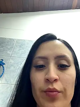 ellie mcdonald online show from 12, 10, 2025