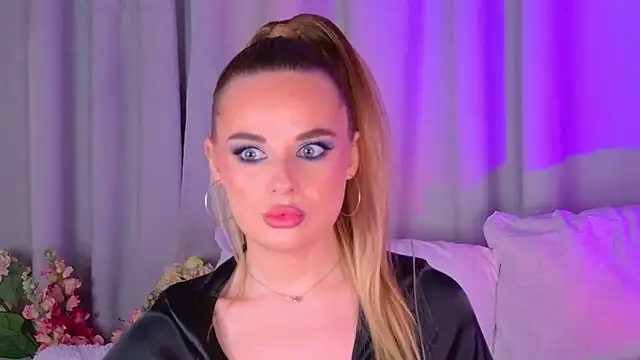 BeatriceEsmont online show from 20, 9, 2025