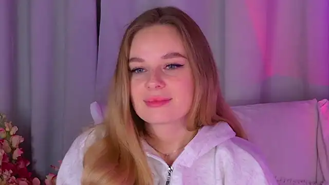 BeatriceEsmont online show from 22, 9, 2025