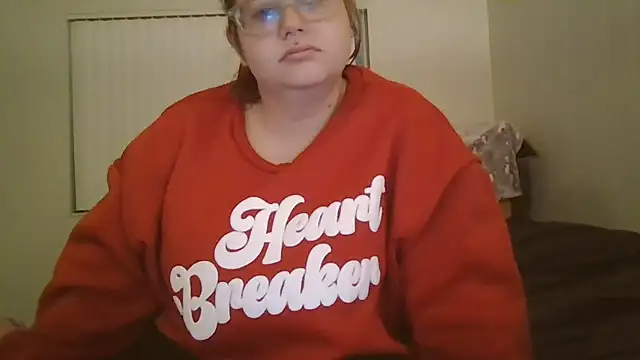 HoneyBear19 online show from 15, 2, 2025