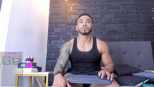 Snapshot of bruno_miller_ chatting on 16, 1, 2026 bruno miller online show from 16, 1, 2026