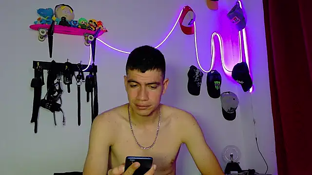 Nymphobuddies online show from 7, 2, 2025