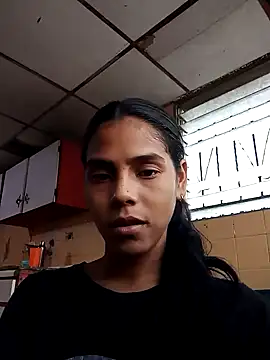 Snapshot of Sharlotte-HOT1 chatting on 23, 1, 2025 Sharlotte-HOT1 online show from 23, 1, 2025