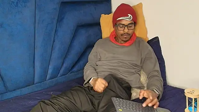 Bigote Big0357 online show from 29, 9, 2025