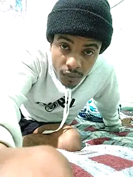 Bigote Big0357 online show from 23, 11, 2025