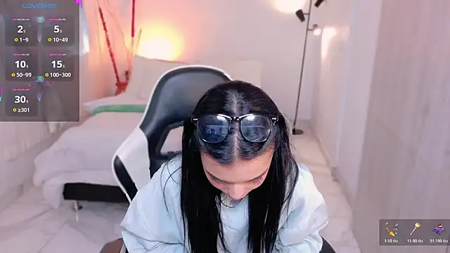 AnabelWolf online show from 20, 12, 2025