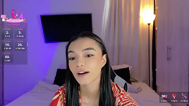 AnabelWolf online show from 30, 9, 2025