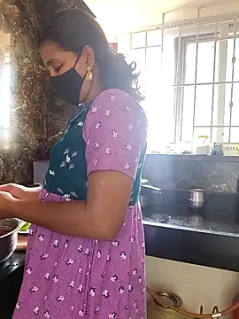 Tamil Shalini Lustyy online show from 26, 3, 2026